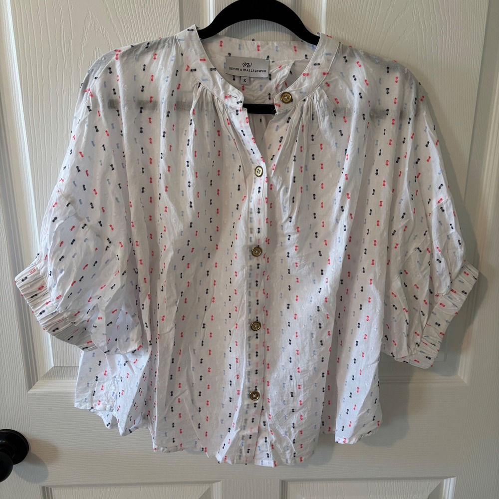 Never A Wallflower White Red Blue Clip‎ Dot Button Down Blouse Top Small